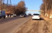 Қаскелең тас жолында көлік рөліндегі жас қыз ауыр апатқа ұрынды