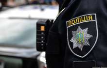 Украинада бала өліміне күдікті екі полицей тұтқындалды