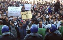 Алжирде бұрынғы президенттің сайлануына қарсы шеру жалғасып жатыр