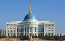 Тоқаев тұрмысы төмен отбасыларды әлеуметтік қолдау туралы заңға қол қойды