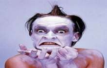 Қандай адамдар қызғаншақ болады?