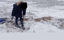 Ақтөбелік оқушы беті ашық жатқан құдыққа түсіп кетті