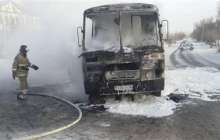 Майқайың - Екібастұз тас жолында автобус жанып кетті