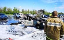 Нұр-Сұлтан әуежайында көлік жанып кетті – видео