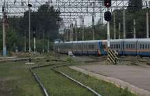 жүріп кеткен пойызды тоқтатқан астаналық айыппұл төледі