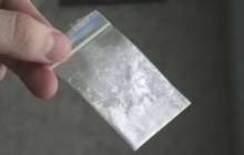 Ер адам есірткіні дорбасымен жұтып қойған