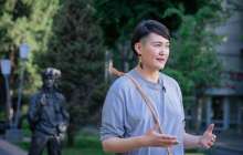 Алматыда белсенді Әсия Төлесова жалғыз адамдық пикет өткізді