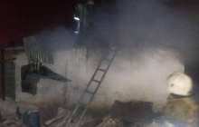 Балалардың ата-анасы түнгі жұмыста болған