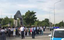 Шымкентте қуғын-сүргін және ашаршылық құрбандарын еске алу митингісі өтті