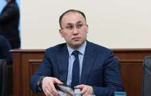 Дәурен Абаев: білімі, еңбек жолы мен марапаттары