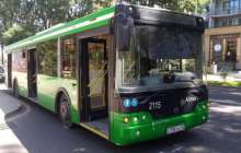 Алматыда жүкті әйел жол апатына түсті