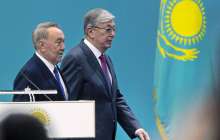 Назарбаевқа "құрметті сенатор" атағы берілді