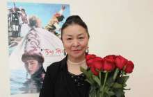 отбасы, кино мен театрдағы рөлдері, марапаттары