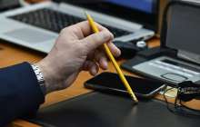 "Уақыт келді" Депутат триллиондап ақша алып жатқан министрлікті сынады