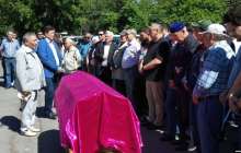 Алматыда журналист Розлана Таукинаны ақтық сапарға шығарып салды