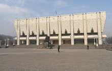 құрылу тарихы, актерлік құрамы, репертуары