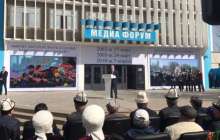 Жээнбековті билікке әкелгенім үшін кешірім сұраймын