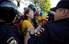 Ресейліктердің көпшілігі ЛГБТ өкілдеріне қырын қарайды