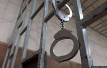 Ақтөбе соты "пара алды" деп айыпталған экс-судьяны соттады