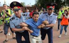 Астана күні полиция адамдарды қалай ұстады?