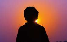 Жылап, сөйлей алмаған: Алматыда көшеден бала табылды