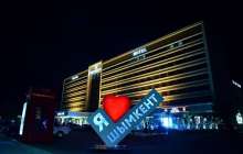 Жеңіс күні халықтың ашуына тиген "танкист" кім