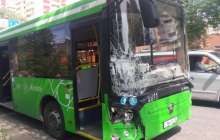 жолаушылар автобусы жол апатына ұшырады