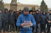 Орал мен Ақтөбеде жүргізушілер көліктерін жеңілдікпен тіркеуді талап етті