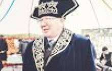 Зейнетке шығумен құттықтау тілектер, тақпақтар, зейнеткерлікке шығарып салу сценариі қазақша