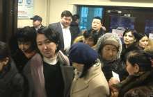 Шымкент әкімі "үйлерін ала алмай жүрген" салымшылармен кездесті