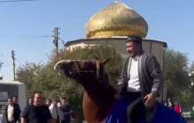 Садақа жәшігінің 30 пайызын мүфтиятқа аударды деп айыптаған имамды жұрт ат мінгізіп шығарып салды