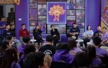 Аида Балаева “Жаңа адамдар” қозғалысының белсенділерімен кездесті