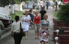 Бельгиялық отбасы асырап алған Аида мен Салтанат тарихи отанына келді