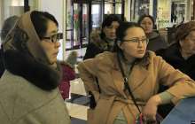 "Бізге бөлген үйді басқаға берді". Шымкенттік салымшылар билікке наразы