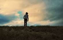 Сегіз жасар бала әпкесі екеуін қылмыскерден құтқарып қалды