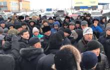 Ақтөбеде жүргізушілер шетелдік нөмірі бар көліктерді заңдастыруды талап етті