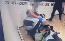 Қостанайда медицина қызметкері қарияны аяусыз соққыға жыққан (ВИДЕО)