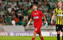 UEFA Шерхан Қалмұрзаның сейвін үздіктер қатарына қосты (видео)