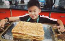 "Телефонға телміре берсем арманыма жетпейтінімді түсіндім": Кәсібімен ақша тапқан 11 жасар қазақ баласы