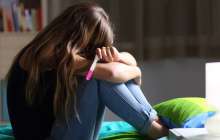 Шымкентте оқушы әкесінен қыз туды: сәби басқа біреуден болып шықты