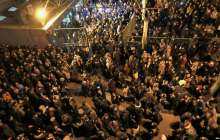 Иранның ұшақ апатын мойнына алуы халықты шеруге шығарды