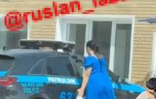 «Әйеліне қолғабыс етті»: Балқашта қызметтік көлігіне азық-түлік артқан полицейге қатысты тың ақпарат шықты (ВИДЕО)