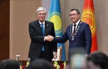 «Бұл– шынайы алғыстың риясыз белгісі»: Тоқаев Жапаровты «Алтын Қыран» орденімен марапаттады