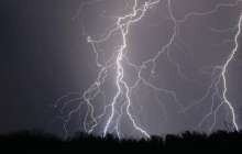 Ақмола облысында екі баланы найзағай соғып, біреуі көз жұмды