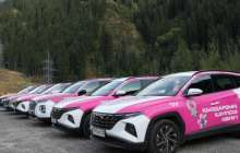 Жаңа адамдар Қауіпсіз әйелдер таксиі жобасының 7 бағытын іске қосты