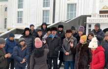 Нұр-Сұлтанда белсенділер Әбділдинді еске алып, құран бағыштады