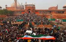 Үндістан билігі елде наразылық күшейген тұста интернетті бұғаттады