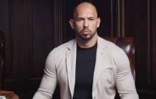 Интернет-звезду задержали по делу о торговле людьми