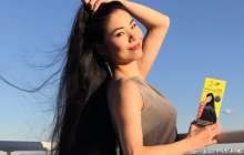 Шашын 15 жыл бойы қимаған ару жігіттерді өзіне ғашық етті (фото, видео)