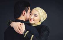 "Жылап қалдым": Төреғалидің әйелі күйеуін кинодағы актрисадан қызғанғанын мойындады